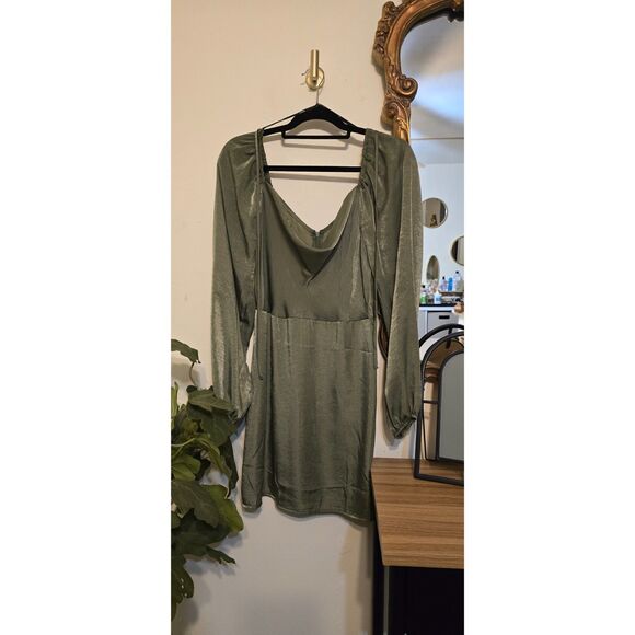 Sage Green Cowl Neck F21 Dress Size Large - Picture 1 of 3